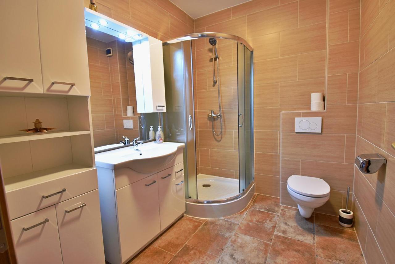 Apartmani Solis Вир Экстерьер фото